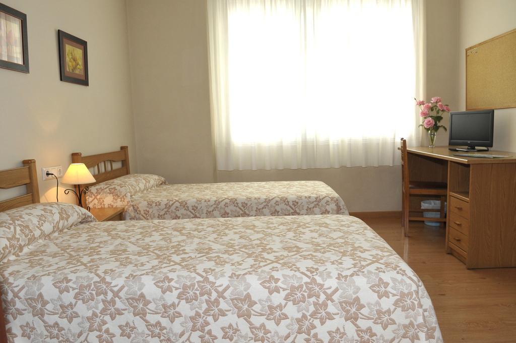 Pr Nimo Hotel Santiago de Compostela Room photo